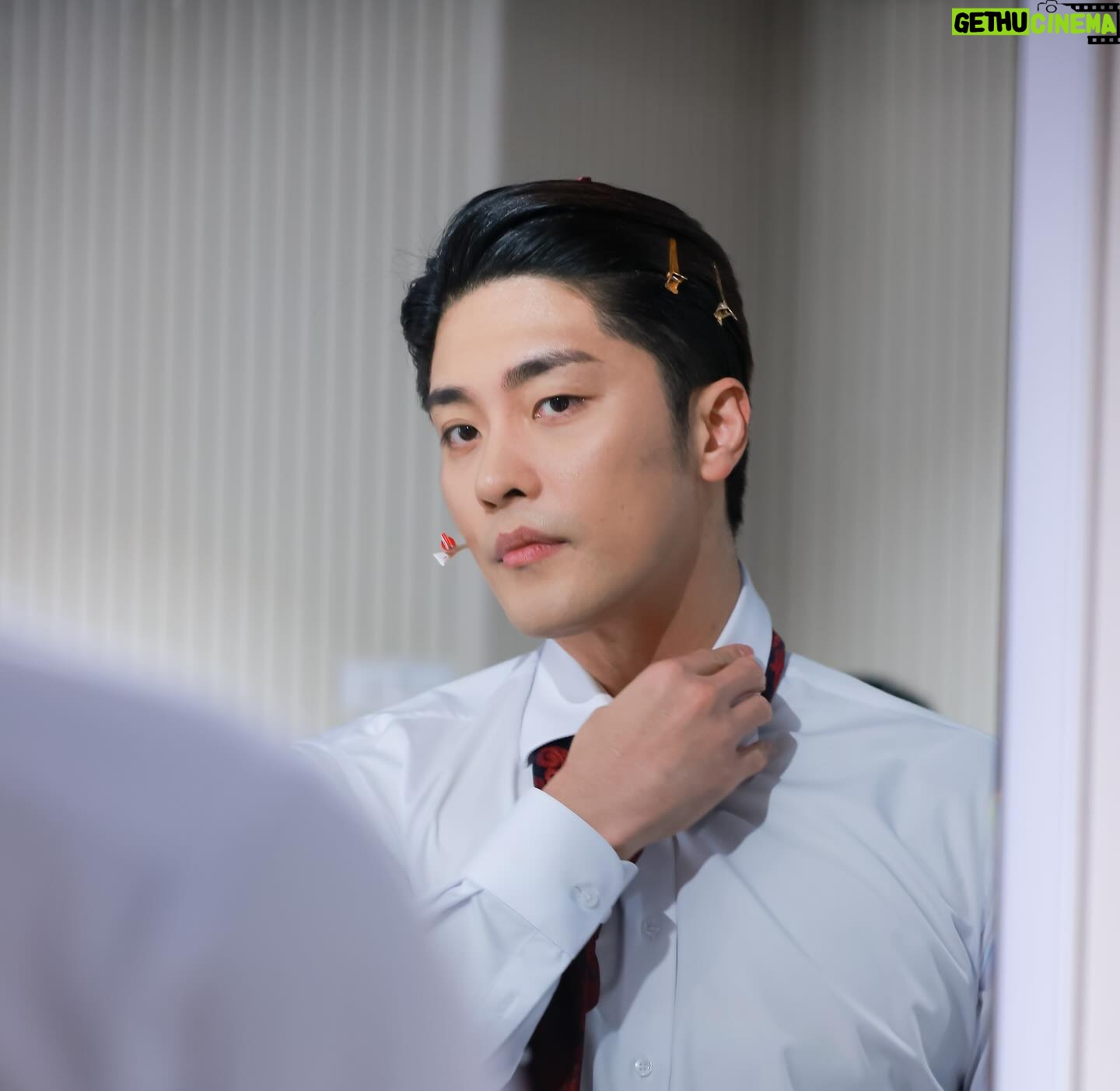 Sung Hoon - 258.7K Likes - 연극 아트 마지막공연! 최선을 다해서~