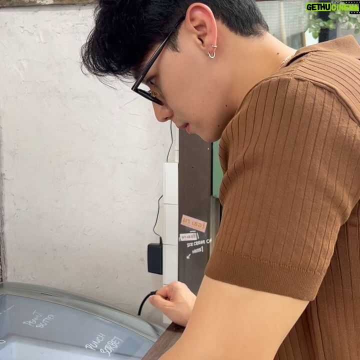 Suphakorn Sriphothong - 15K Likes - ไปรอบหน้าต้องไปกินอีกแน่ๆ