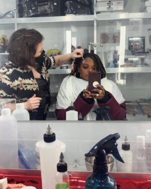 Susan Heyward Instagram - 🎈🎈🎈🎈🎈🎈🎈🎈

Filled with gratitude or gas? 
Whatever, I’m floating! 
Happy season 4 finale of @theboystv!

Soooo many people make this show possible from bullet hole creators in make up trailers to post production sound technicians after a multi-month strike. And as always, incredible actors to play with.

Thanks to all who made it possible and all who watch!