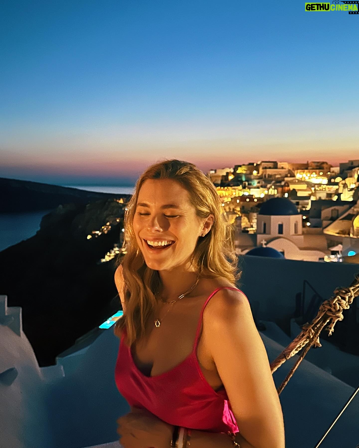 Susie Abromeit - 564 Likes - 💖💖💖😎🇬🇷