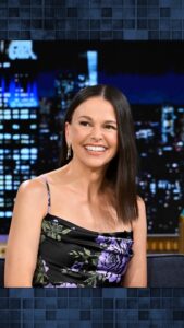 Actress Sutton Foster HD Photos and Wallpapers December 2024