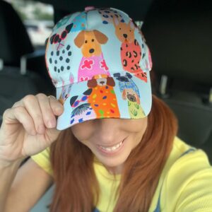 Suzette Bacó Instagram - La mejor parte de cumplir años, es que estreno cosas nuevas. 🥰 Gracias @amauryoyola_bienestar por mi espectacular gorra!! 😍

No se antojen, y no sé de dónde es, pregúntenle a el. 😂😂😂

¡Feliz inicio de semana! 🙌🏼

#estrenandoando 
#meencantaestrenarcosas