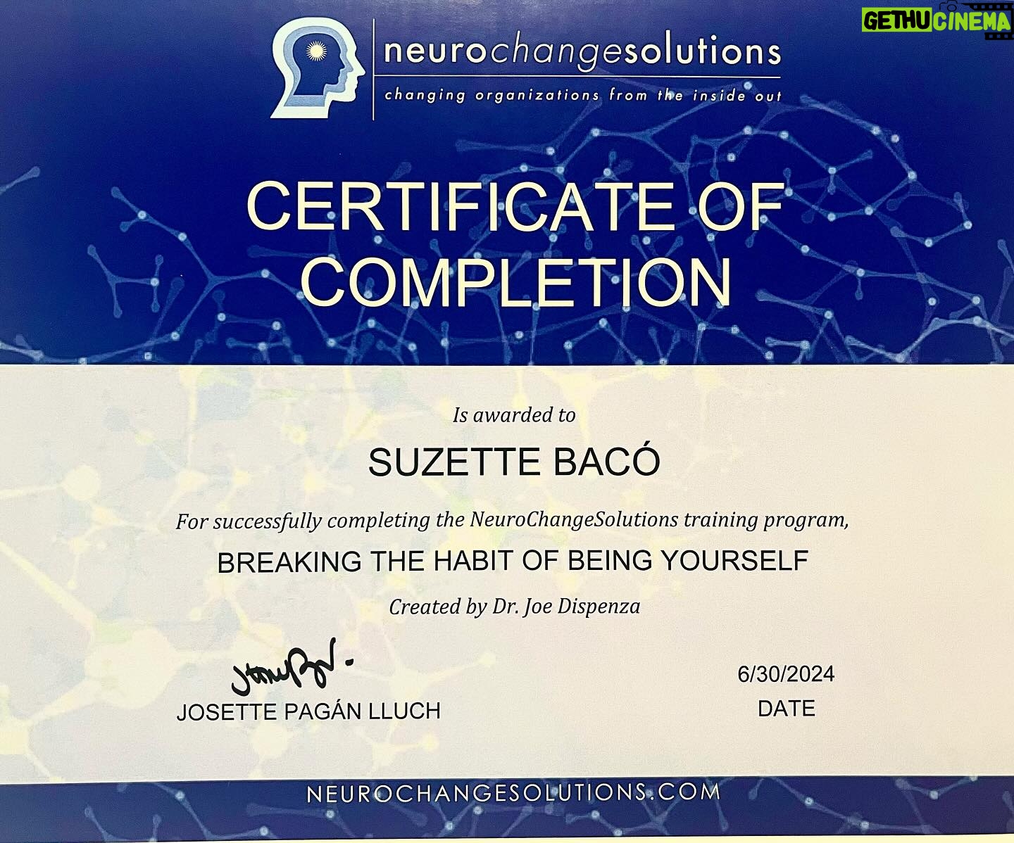 Suzette Bacó - 0.9K Likes - El pasado sábado y domingo estuve tomando el curso “Breaking the Habit of Being Yourself” (Romper el Hábito de Ser Tu) del Dr. Joe Dispenza ofrecido por @josettepagan. Gracias @josettepagan por la invitación, la experiencia y la oportunidad de seguir creciendo.
Si hay algo que he aprendido bien es que nunca se termina de aprender. El rediseño es constante porque la vida es movimiento. Así que emprendo nuevo viaje para seguir desaprendiendo y aprendiendo. ¡¡No pudo llegar en mejor momento!! Agradecida…siempre agradecida. 🙌🏼
#orgullosademi
#rediseño
#trabajaadentropaquesenoteafuera☝🏼
#nodesnuncanadaporsentado
#abrazaelcambio