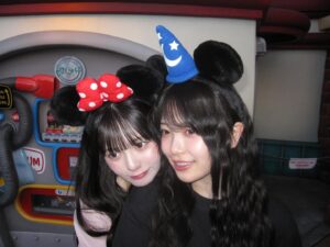 Suzuka Ishikawa Instagram - 楽しかったよーー🪄

次こそ6人で~🐭🏰
