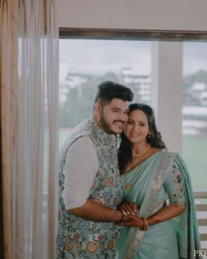Swanandi Tikekar Instagram - One Year Since we got Engaged!!! What fun baby!! ❤️❤️❤️

#anandi #engagement #anniversary #love #ashishkulkarni #swananditikekar