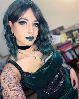Sweet Anita Instagram - GOTHMAS IN JULY [DAY 2]