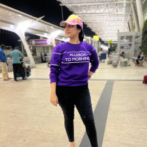 Syamantha Kiran Instagram - However allergic to mornings I’m ,the inner me is always ready for waking up early and travel !! 3 am mode!!! Happy holidays makkale❤️ 

#airportlook #vacationmode #assam #meghalaya #cherrapunji #dawki #vacationvibes #newyearnewme #guwahatifoodie