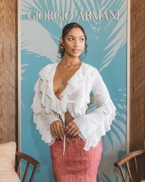 Sydney Martin Instagram - siren summer🤍🌊 @giorgioarmani @armanibeauty 
outfit @prettylittlething 💕

#GiorgioArmaniMare #Armanimakeup #SohoHouseMalibu 
#luxurylifestyle #beautyevent #californiavibes #curlyhairstyles #goodbyesummer