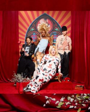 Symone Instagram - Some more moments from the function! Hehe
@televisionacad’s @academymuseum 🦩

Watch our filthy new series #AvalonTV premiering OCT 9 on @wowpresentsplus worldwide 📺  First look coming soon, stay tuned 👀
