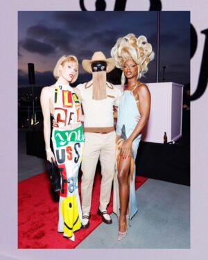 Symone Instagram - Some more moments from the function! Hehe
@televisionacad’s @academymuseum 🦩

Watch our filthy new series #AvalonTV premiering OCT 9 on @wowpresentsplus worldwide 📺  First look coming soon, stay tuned 👀