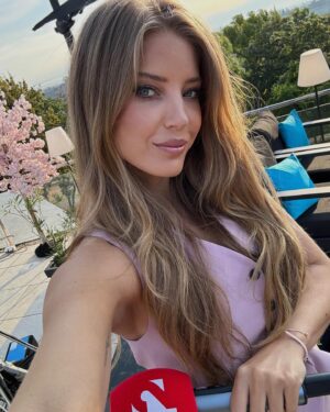 Szabó Zsófi Instagram - Jó reggelt! 💕☀️
