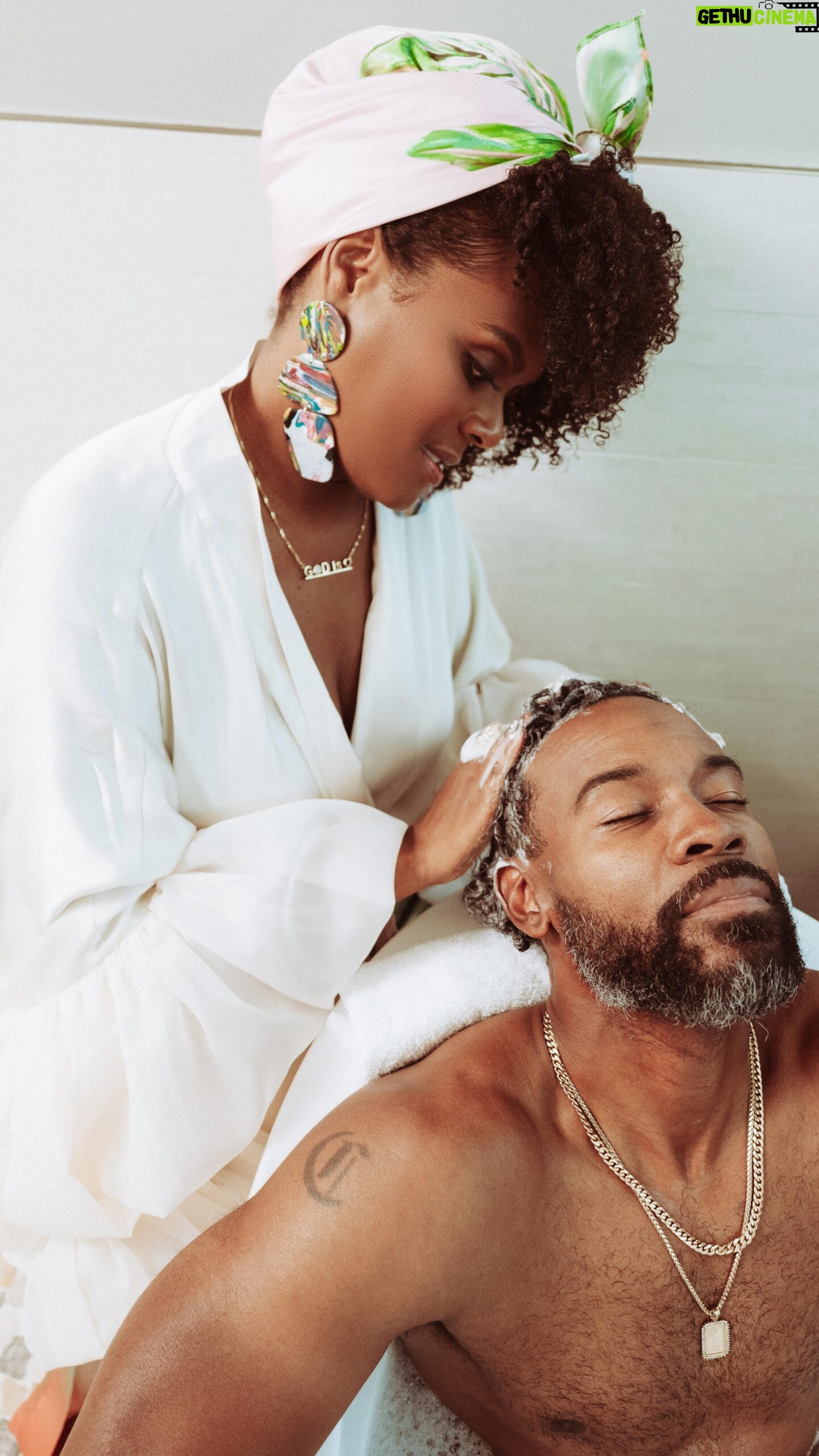 Tabitha Brown - 73.5K Likes - To be continuedโฆโฆ..๐ซฃ
Date night just got even sweeter๐โฆโฆโฆ. If yall need some date night ideas @donnasrecipe got you coveredโค๏ธ with that Sweet Potato Pie & Whipped Vanilla Cream combo!! Double the pleasureโค๏ธ double the fun๐
P.S. Yall canโt tell Donna nothing now๐๐๐
#datenight #marriage #sexy #hair #washday #love #braids #mousse #curlyhair #donnasrecipe #tabithabrown
๐ธ @mo_storyteller
Hair @donnasrecipe x @shaylinjoneshair
Makeup @brandieonthebeat
Nails by @_evelynmichelle_
Music by Destin Conrad featuring Alex Isley @destinconrad @lovealexisley