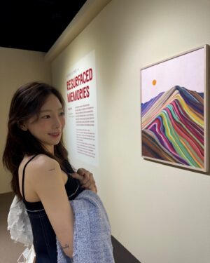 Taeyeon Instagram - 🎨