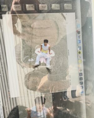 Taeyong Instagram - 🛴👷💚