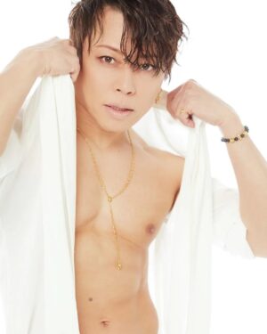 Takanori Nishikawa Instagram - #CanCam 載ってます