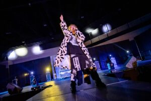 Takeru Instagram - had a great show

Alabama US

CAMERA　@evillittlejawa 
DJ @jameslandino 

#US #kamikon #武瑠
