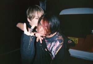 Takeru Instagram - 怠惰 feat GOMESS
#武瑠 #GOMESS #宮古島 #写ルンです