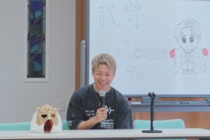 Takeru Segawa Instagram - 今日は7代目タイガーマスクプロジェクトで
青梅にある児童養護施設「砂町友愛園」へ訪問してきました🐯
子供達と色々お話したりキックボクシング体験してもらって
試合に向けてみんなからパワー貰いました🤝✨

@7th_tigermask