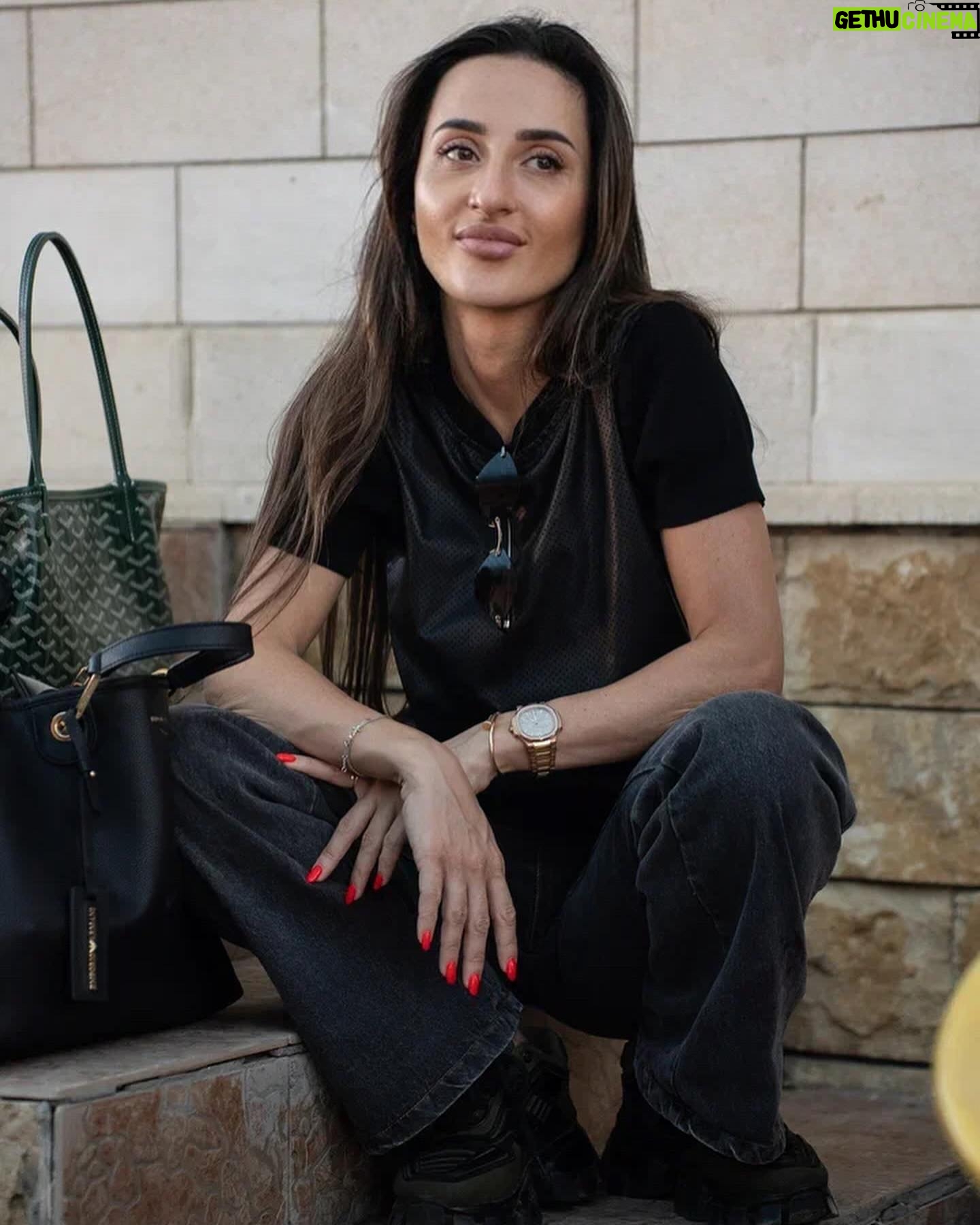 Tamara Turava - 57.8K Likes - Братцы , кто в ожидании нового сезона ?🫂😎🖤
НЕПОСРЕДСТВЕННО КАХА 2024