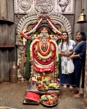 Tanisha Kuppanda Instagram - Thank you #shashi sir , ನಮ್ಮ ತಾಯಿನ ಅಷ್ಟು ಚೆನ್ನಾಗಿ ತೋರ್ಸಿದಕ್ಕೆ ❤️ blessed😇 ನಮ್ಮ ಎಲ್ಲಾ ಕೆಲಸದಲ್ಲೂ ನಿನ್ನ ಆಶೀರ್ವಾದ ಇರಲಿ ತಾಯಿ 🙏