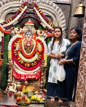 Tanisha Kuppanda Instagram - Thank you #shashi sir , ನಮ್ಮ ತಾಯಿನ ಅಷ್ಟು ಚೆನ್ನಾಗಿ ತೋರ್ಸಿದಕ್ಕೆ ❤️ blessed😇 ನಮ್ಮ ಎಲ್ಲಾ ಕೆಲಸದಲ್ಲೂ ನಿನ್ನ ಆಶೀರ್ವಾದ ಇರಲಿ ತಾಯಿ 🙏