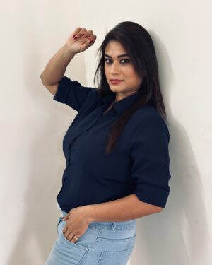 Tanisha Kuppanda Instagram - A person often meets his destiny on the road he took to avoid it 💓 so know your way 😇 

#benki #tanisha #tanishakuppanda #tanishaarmy #acpramya #pendrive