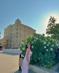 Actress Tanya Sharma HD Instagram Photos and Wallpapers August 2024