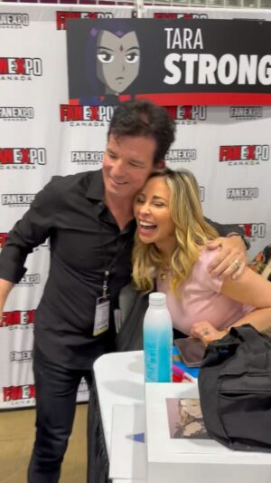 Tara Strong Instagram - She did the voice!! Timmy Turner in real Life!!
@tarastrong #fairlyoddparents #timmyturner #voiceover #butchhartman #comiccon #fanexpo #nickelodeon #animation #drawing #butchhartmandraws
