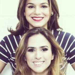 Tatá Werneck Instagram - Hoje é aniversário da @brunamarquezine . Eu pego fotos do Google pra postar pq ela ganhou o mundo (merecidamente) e tô desatualizada nas fotos. Eu vejo ela brilhando com seu talento imenso e fico emocionada, porque quem já viu a Bru pessoalmente, não esquece. Minha anjinha de luz, Princesola, put* , eu torço por você como se fosse minha filha. Mesmo sabendo que na minha família não existem exemplares altos. Eu falei pra Caca, quando se conheceram, que você era uma super heroína do filme. Aprenda a voar o mais rápido possível. Não decepcione uma criança. Voa, Bru! Põe essa hollywooda na bolsa e me traz minha base que não vende no Brasil. Te amo