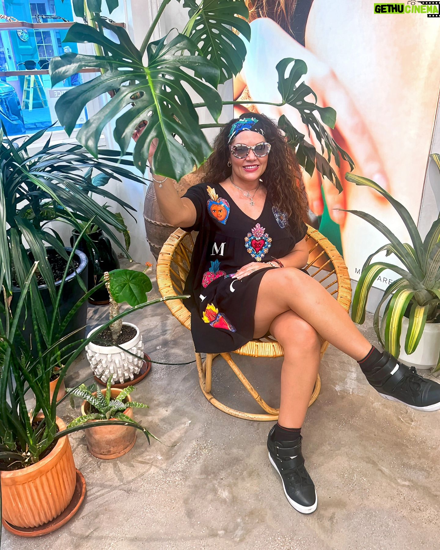 Tatiana - 3.5K Likes - Sonríe todos los días 🍃