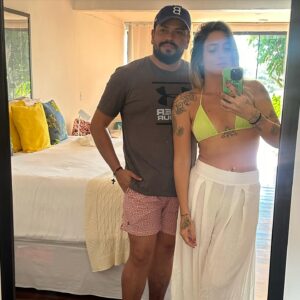 Tatiana Dias Instagram - ta bom, meu bem! Fechou, é isso aí …🌻✨❤️