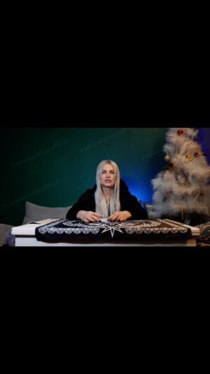 Tatiana Larina Instagram - 🔮 Дорогие мои подписчики, хочу поблагодарить вас за Вашу веру и поддержку! 💫 Уже много месяцев я каждое воскресенье публикую для Вас гороскоп, и очень надеюсь, что Вам нравятся мои прогнозы. 🌟

✨ И на этой неделе не будет исключений! Я приготовила для Вас гороскоп на предстоящую неделю с 8 по 14 января. Видео с прогнозами для всех знаков зодиака уже ждут на моих страницах! 🎥

🌌 Не забудьте посмотреть видео и поделиться им с друзьями, чтобы они тоже знали, чего им ожидать! А также не пропустите видео с раскладом на весь январь 2024 года - вас ожидает много интересного! 💖(смотрите закрепленный пост)

🔔 Старайтесь прожить каждый день с осознанием и в гармонии. Помните, что Ваша сила и магия находятся в вас самих. 🌈

📩 Если у Вас есть вопросы или нужно более детально посмотреть Вашу ситуацию-напишите моему администратору Юлии в WhatsApp  7 921 417-37-38. Юлия запишет Вас на ближайшие даты и ответит на все вопросы.

#экстрасенс #гороскоп #видео #знакизодиака #прогнозы #магия #волшебство #расклад #январь2024 #интуиция