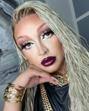 Tatianna Instagram - Bored in the house and I’m in the house bored