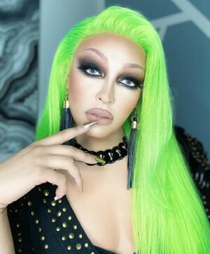 Tatianna Instagram - 💚💚💚
💇🏽‍♀️: @stevenaustinhairartist
