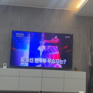 Tei Instagram - 좋아하는 형님의 노래를 형앞에서 부르다니🙈
#너무좋아요ㅠ #불후의명곡 #윤종신특집 #좋니 #1부우승

역시 내짝꿍과의 작업은 행복🌸 @handsome_youngho