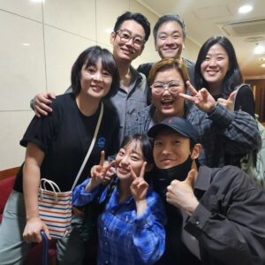 Tei Instagram - 몰래온 친구
다시 또 보러온 친구
응원하러 온 모든 친구들.. 
감사의 마음 가득 #연극 #세상친구