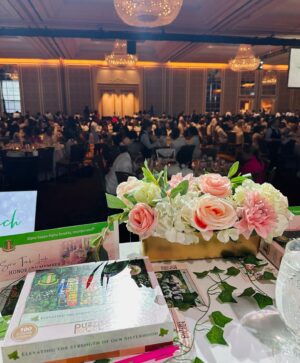 Tembi Locke Instagram - July was EVERYTHING, including becoming an honorary member of @akasorority1908 . Throwing it back to that unforgettable moment, stepping into a legacy of excellence and sisterhood and service. 💕💚💕💚