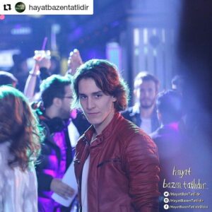 Temmuz Uğur Yıldız Instagram - ‪Hayat Bazen Tatlıdır yeni bölümüyle Pazar 20:00'da Star'da!‬ #hayatbazentatlıdır #hayatbazentatlidir #süreçfilm #surecfilm #startv #star #yenidizi #yerlidizi #dizi #temmuzyildiz