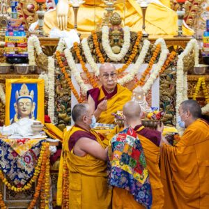 Tenzin Gyatso Instagram - Photos of HHDL attending a Long Life Prayer offered to him by Tibetan groups at the Main Tibetan Temple in Dharamsala, HP, India on November 30, 2022. Photos by Tenzin Choejor #dalailama