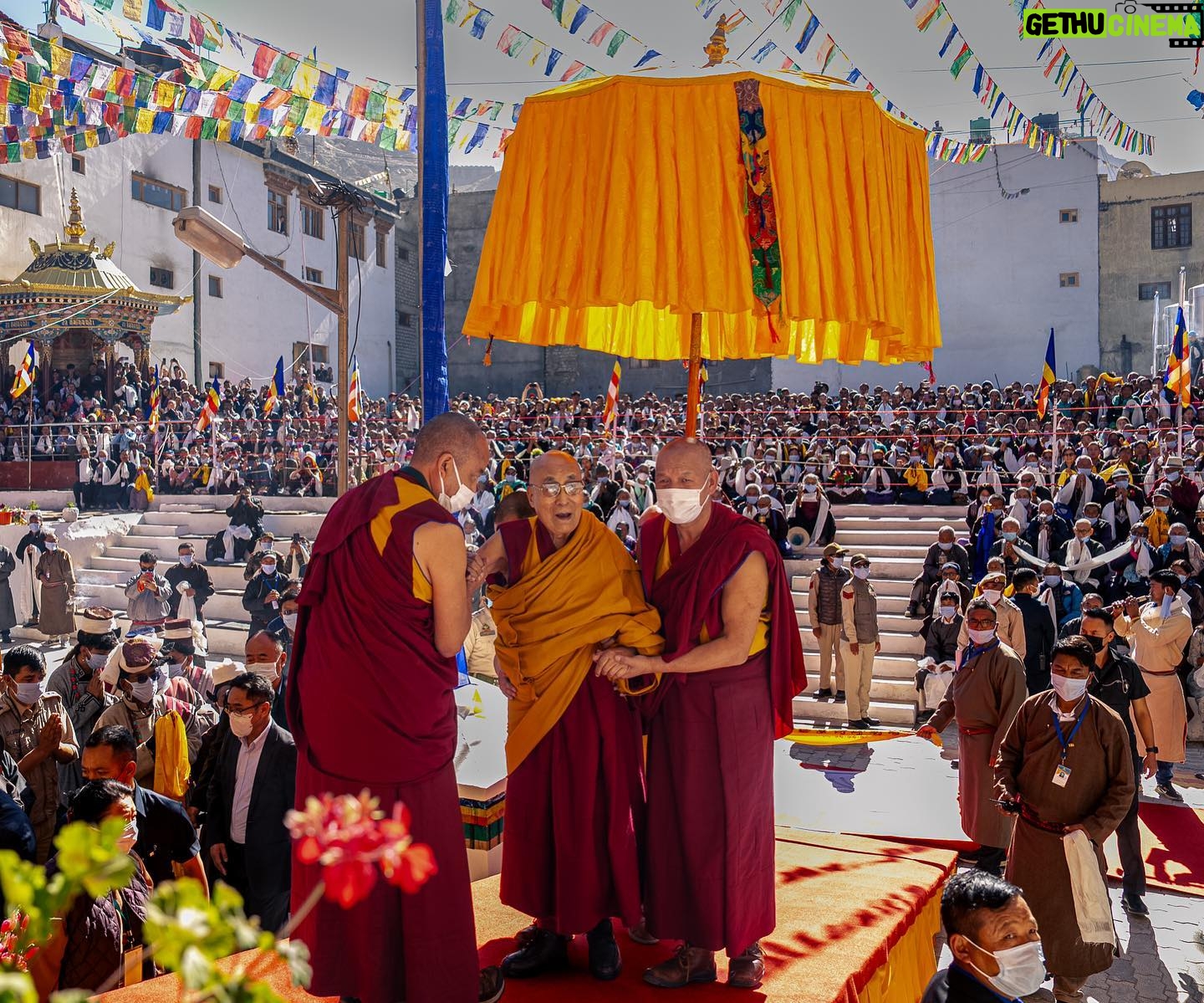 Tenzin Gyatso - 84.4K Likes - HHDL embarks on a pilgrimage to Jhokang in Leh, Ladakh on July 14, 2023. #dalailama #leh #ladkh #pilgrimage