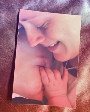 Teri Polo Instagram - 22 years ago, this magical human being came into my life…unconditional love. 

this watch timed my contractions on the way to the hospital…

born 08/07/2002, 7:27am, 7lbs 6oz, 20” long…

forever in my arms…

Griffin Polo Moore
God Speed, Little Man

I love you 🤍