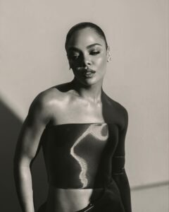 Actress Tessa Thompson HD Instagram Photos and Wallpapers July 2022