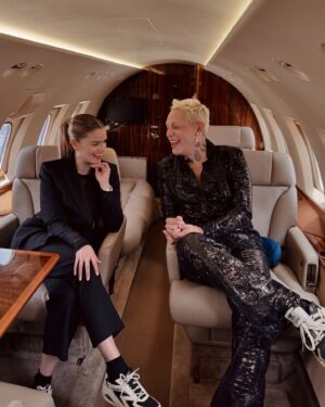 Thalí García Instagram - Jet setter, Go getter, Nothing better… ✈️

Etiqueta a tu amiga la más perruchis 😍❤️‍🔥🫰🏻

@papikunno 

#doubletrouble 
#jetstimemx 
#jetsetter 
#xoxo 
#go