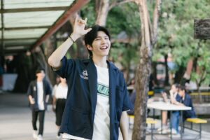 Thanaboon Kiatniran Instagram - จบไปเป็นที่เรียบร้อยกับ We are คือเรารักกัน ขอบคุณทุกคนมากๆเลยที่รักพวกเรามากมายขนาดนี้ ความรักที่ทุกคนให้มามันดีมากเลย ทุกอย่างที่มันเกิดขึ้นทั้งหมดนี้มันจะเป็นส่วนหนึ่งในความทรงจำที่ดีมากๆในชีวิต จะไม่ลืมสิ่งเหล่านี้ที่มันเกิดขึ้นเลย ขอบคุณผู้ใหญ่ทุกๆคน พี่ถา @tha_sataporn พี่เอโกะ @akoakiko พี่เอ็กซ์ @xiseks มากๆครับที่ให้โอกาสมารับบทเป็นแทนในเรื่องนี้ ขอบคุณพี่นิว @aloneww  ที่ทำให้ซีรี่ส์เรื่องนี้มันเป็นซีรี่ส์ที่ดีมากๆ ดูแลแล้วก็รักพวกเราเป็นอย่างดี ขอบคุณที่ให้คำปรึกษาดีๆเป็นทั้ง ผกก และพี่ที่น่ารัก ขอบคุณทีมงานทุกๆฝ่าย ทีมกล้อง ที่สถานที่ ทีมไฟ ทีมอาร์ต ทีมเสื้อผ้า ทีมช่างหน้าช่างผม ที่ทำให้นักแสดง และบรรยากาศในซีรี่ส์เรื่องนี้เกิดขึ้นมาดีมากๆ ทำให้We are ในนิยาย มันออกมาเป็นภาพ เป็นสีสัน ได้ดีมากขนาดนี้ ขอบคุณพี่ๆทีมโปรโมททุกคนที่คอยลงอะไรน่ารักๆให้พวกเรา ขอบคุณนักแสดงทุกคนที่เล่นด้วยกัน พวกเอ็งเก่งมาก ปอนด์ ภูวิน วินนี่ สตางค์ มาร์ค ปูน พี่เปปเปอร์ ธีร์ เจเจ พี่ไซซี พี่ก็อตจิ พี่แชมป์ พี่อาร์ม พี่นะ พี่ไตเติ้ล  โครตดีใจที่ครั้งนึงได้ทำงานด้วย ต่อไปนี้คงคิดถึงมากๆ พี่บูม ที่เป็นพาร์ทเนอร์ร่วมที่ดีมากๆ พี่เป็นทั้งพี่ ทั้งพาร์ทเนอร์ เพื่อน ที่ดีมากๆคนนึง ถ้าไม่มีพี่เล่นด้วยก็คงไม่ออกมาดีขนาดนี้ ขอบคุณที่เป็นฟ่างให้แทนที่ดีมากๆ ขอบคุณตัวเองที่สู้มาจนถึงวันสุดท้ายของการถ่ายทำ หลายสิ่งหลายอย่างมันเหนื่อยมาก แต่ก็สู้มาตลอดจนมาถึงจุดนี้ ในที่สุดดอกไม้ดอกนี้ก็ค่อยๆเริ่มบานออกมาให้ทุกคนได้เห็น ขอบคุณแฟนคลับทุกคนที่คอยส่งฟู๊ดซัพให้กำลังใจพวกเรา ขอบคุณที่ช่วยปั่นเทรนด์กันทุกอาทิตย์ สุดท้านขอบคุณ แทน มากๆ ที่ได้ให้ร่วมเข้าไปทำความเข้าใจกับตัวละคร และมาทำให้เราได้รู้จักกัน ขอบคุณที่สร้างสีสันให้ในเรื่ิอง ขอบคุณที่เลือกเรา หลังจากนี้ทุกวันพุธ เวลา 20:30 จะไม่มีพวกเราคอยอยู่เป็นเพื่อนแล้ว แต่ถ้าคิดถึงพวกเราก็ไปดูย้อนหลังกันได้นะ We are คือเรารักกัน จะอยู่ในความทรงจำของเราเสมอ เจอกัน We are Forever fancon นะครับ ขอบคุณที่รักกันนะ :)