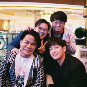 Thanaset Suriyapornchaikul Instagram - 💞💞
📸 : @fonkanittha.k 
#รักแรกโคตรลืมยาก