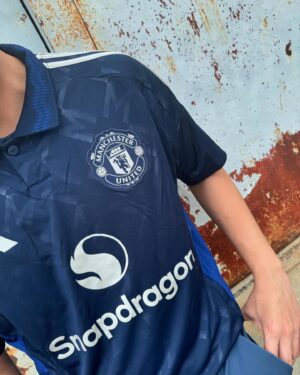 Thanwa Suriyajak Instagram - Manchester United new kit 2024/25 away @ari_football #arifootball #footbalforall