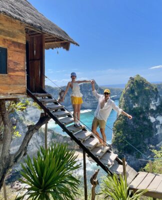 Top 10: Thiti Mahayotaruk's Most Iconic Instagram Photos