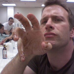 Thomas Jane Instagram - Havin lunch!

#behindthescenes on #themist released 13 years ago today. 

Time flies when you're screaming your head off! 

#stephenking #frankdarabont