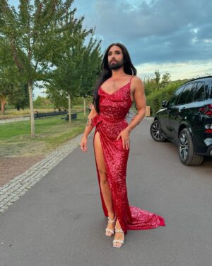 Thomas Neuwirth Instagram - demure and mindful in Magdeburg 

Dress @juergenchristianhoerlofficial 
Corset @royalblack_couture 
Hair @thechristophvienna @christophxhaider 
Pic @andrekarsai