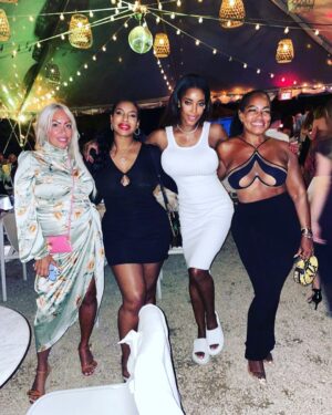 Tiffani Webb Instagram - Always us💋❤️ #watermill #hamptons @calissahamptons great times.